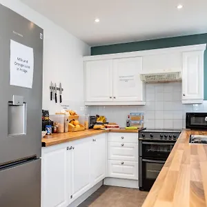 https://castlereagh-house-belfast.belfasthotelsireland.com