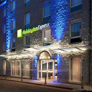 https://holiday-inn-express-aberdeen-city-centre.hotelsaberdeenuk.com