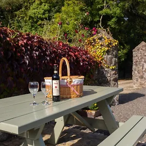 https://millbrae-lodges.belfasthotelsireland.com