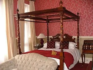 Clarence Court Hotel Cheltenham